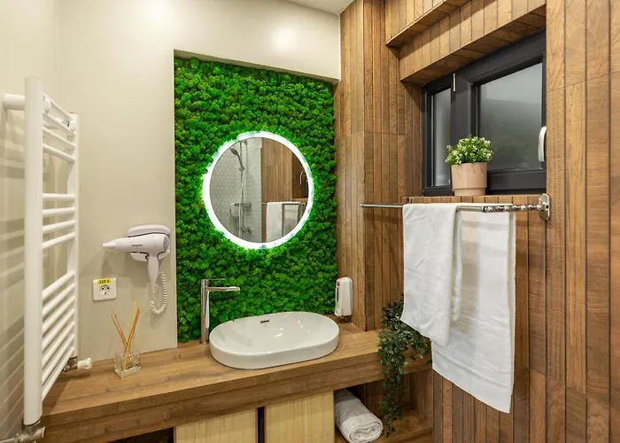 Ultracentral Studio: Explore The In Style Βουκουρέστι
