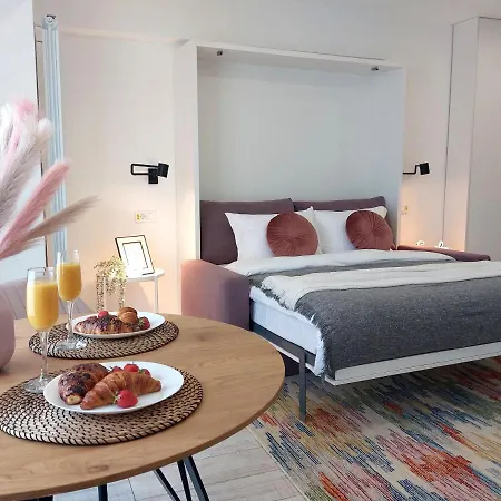 Ultracentral Studio: Explore The In Style