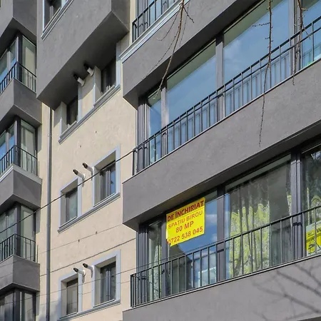 Ultracentral Studio: Explore The In Style * בוקרשט