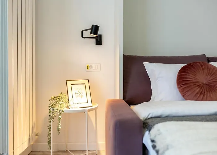 Ultracentral Studio: Explore The In Style Bucureşti