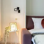 Ultracentral Studio: Explore The In Style Boekarest